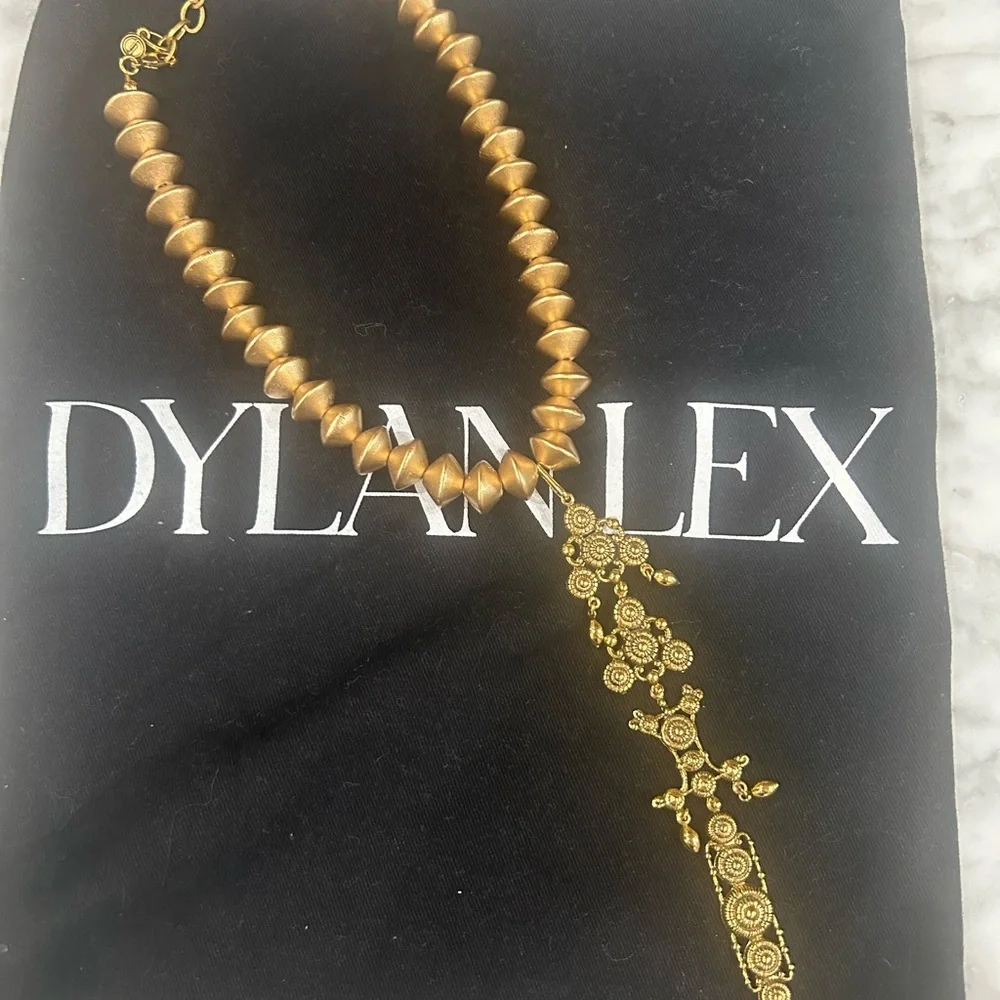 Dylanlex Margot Gold Pendant Necklace - Picture 5 of 7